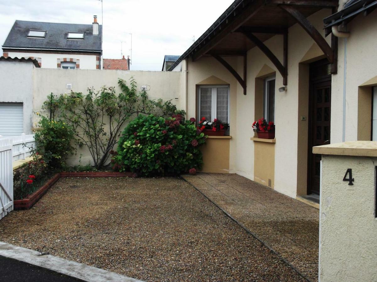 Chez Nina Thurey Tours Exterior photo